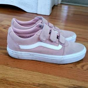 Women's old Skool pink and white vans size 6.5 m.